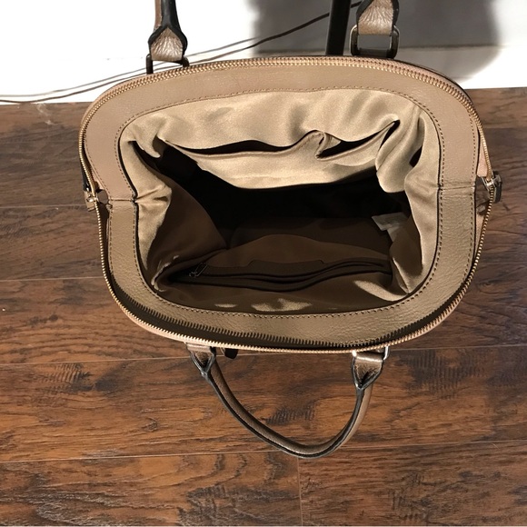 Leather handbag - Picture 2 of 2